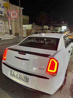 كرايسلر 300